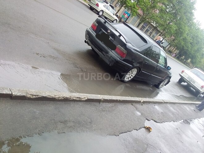 BMW 318 1997, 217,371 km - 1.8 l - Gəncə