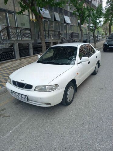 Daewoo Nubira 1999, 135,000 km - 1.6 l - Bakı
