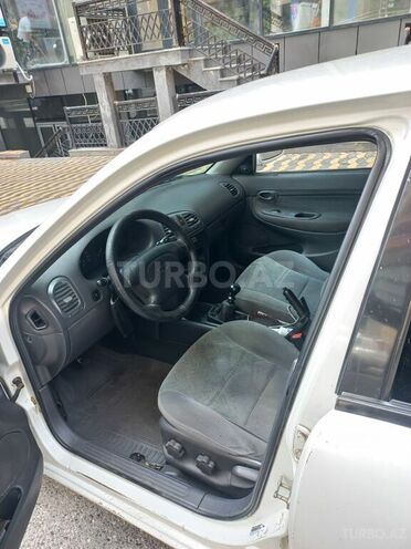 Daewoo Nubira 1999, 135,000 km - 1.6 l - Bakı