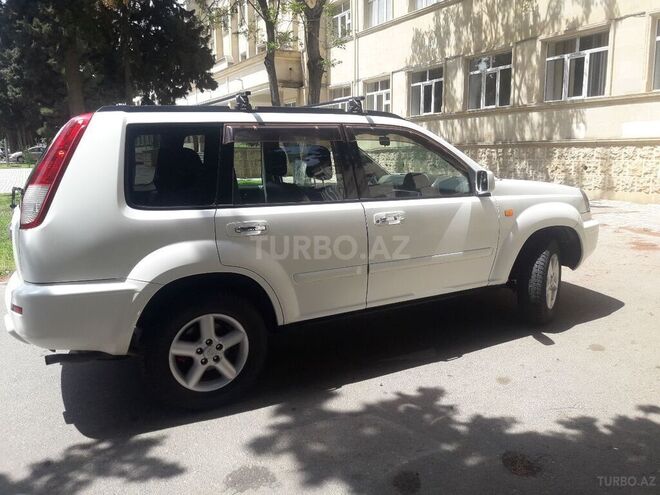 Nissan X-Trail 2001, 215,000 km - 2.0 l - Bakı