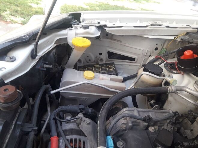 Nissan X-Trail 2001, 215,000 km - 2.0 l - Bakı