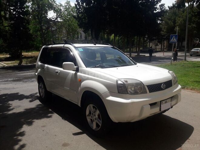 Nissan X-Trail 2001, 215,000 km - 2.0 l - Bakı