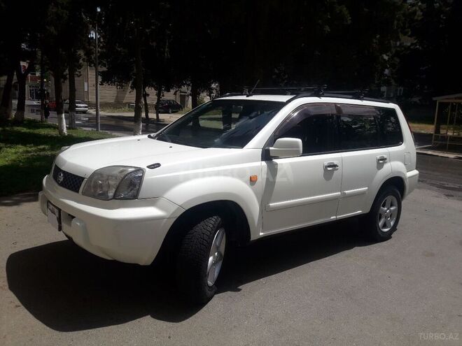 Nissan X-Trail 2001, 215,000 km - 2.0 l - Bakı
