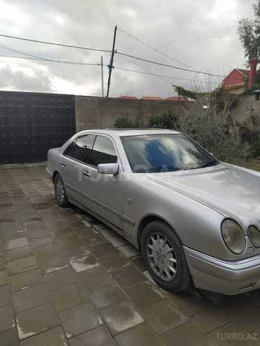 Mercedes E 280 1997, 437,000 km - 2.8 l - Bakı
