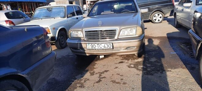 Mercedes C 200 1998, 300,000 km - 2.0 л - Bakı