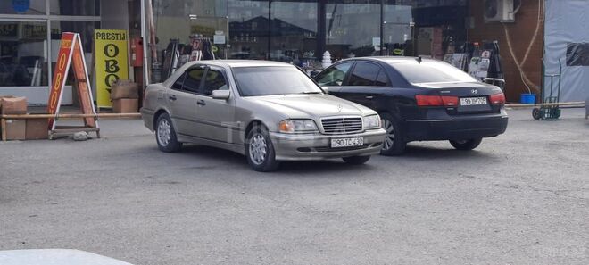 Mercedes C 200 1998, 300,000 km - 2.0 л - Bakı