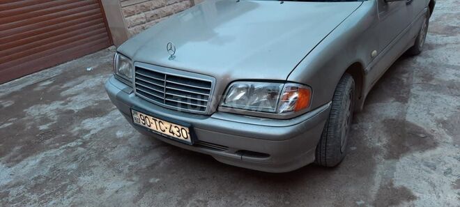 Mercedes C 200 1998, 300,000 km - 2.0 л - Bakı