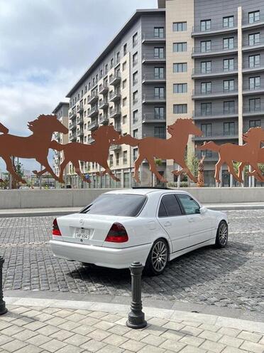 Mercedes C 230 1999, 207,906 km - 2.3 l - Bakı