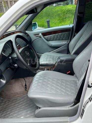 Mercedes C 230 1999, 207,906 km - 2.3 l - Bakı