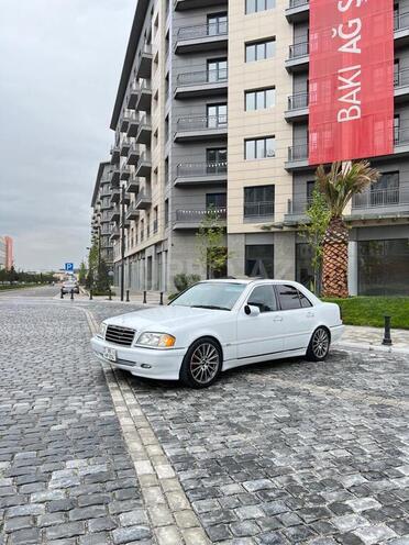 Mercedes C 230 1999, 207,906 km - 2.3 l - Bakı