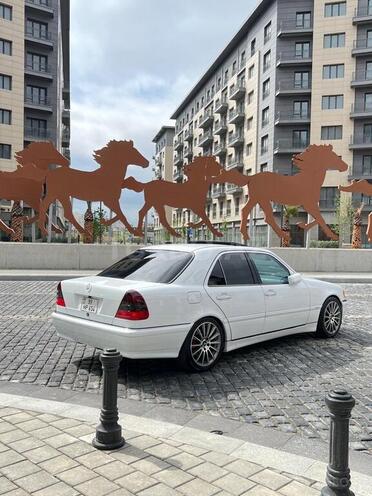 Mercedes C 230 1999, 207,906 km - 2.3 l - Bakı