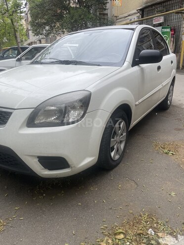 Kia Rio 2010, 253,000 km - 1.4 л - Bakı