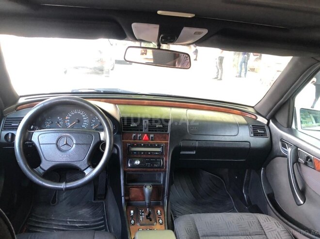 Mercedes C 240 1998, 288,089 km - 2.4 л - Ağcabədi