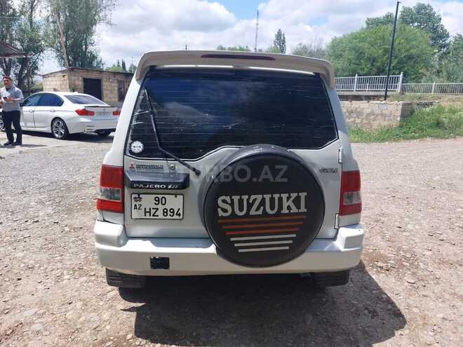 Mitsubishi Pajero io 2001, 300,000 km - 1.8 l - Mingəçevir