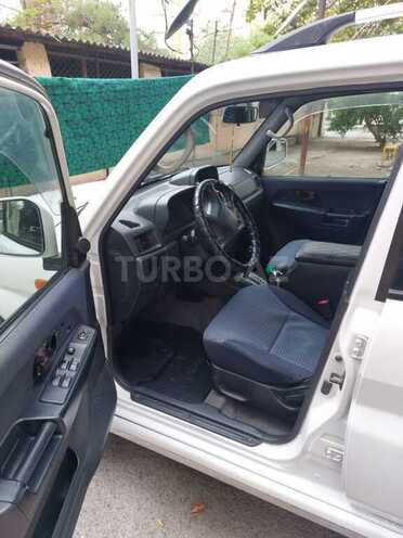 Mitsubishi Pajero io 2001, 300,000 km - 1.8 l - Mingəçevir