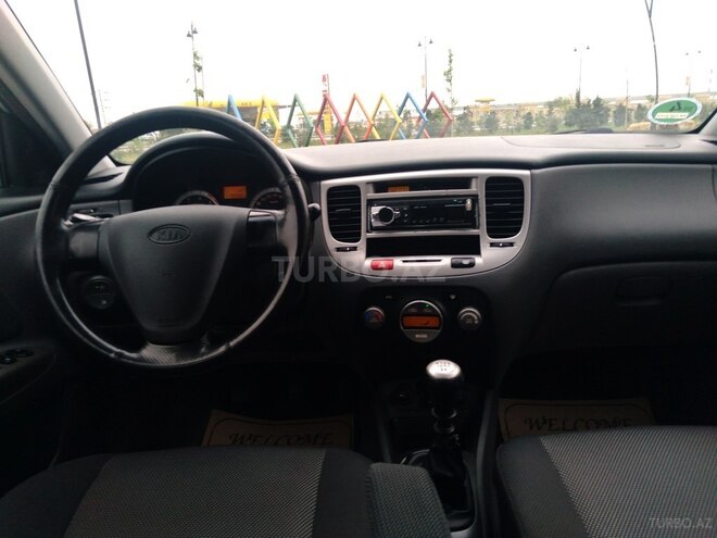Kia Rio 2006, 170,000 km - 1.5 l - Sumqayıt
