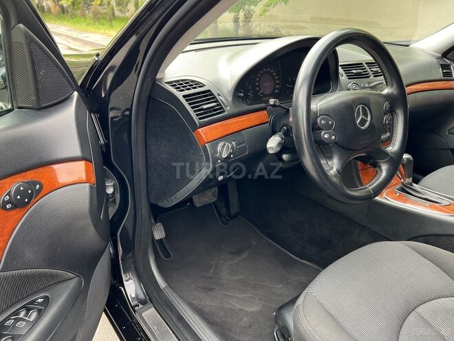 Mercedes E 220 2007, 223,500 km - 2.2 l - Bakı