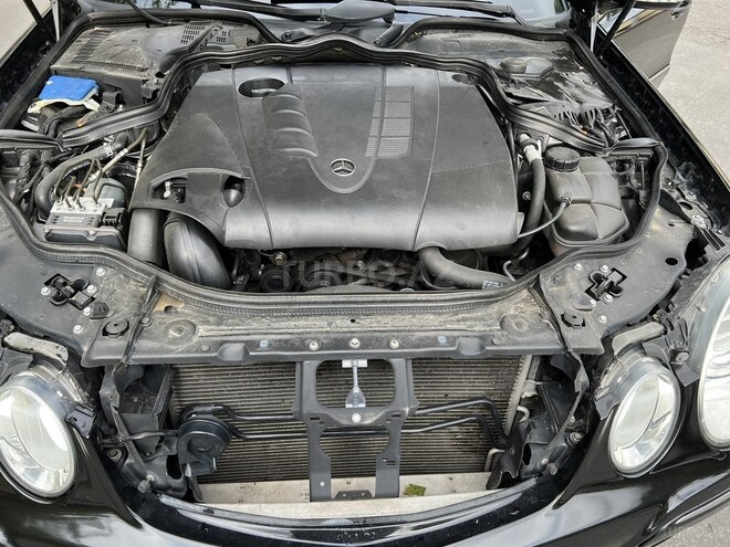 Mercedes E 220 2007, 223,500 km - 2.2 l - Bakı