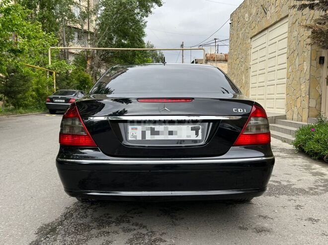 Mercedes E 220 2007, 223,500 km - 2.2 l - Bakı