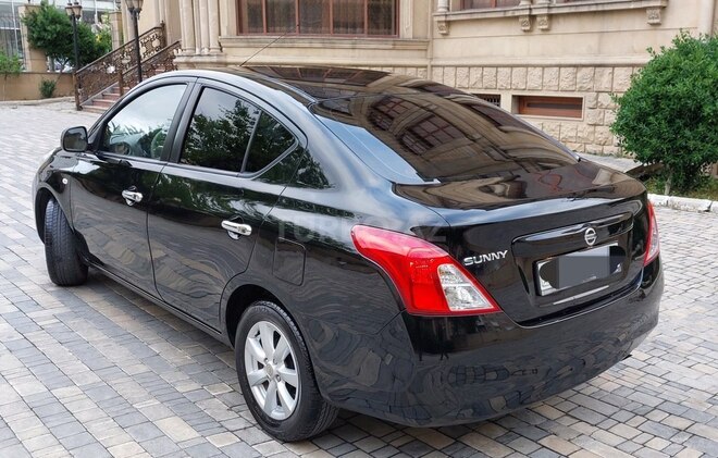 Nissan Sunny 2012, 189,800 km - 1.5 l - Bakı
