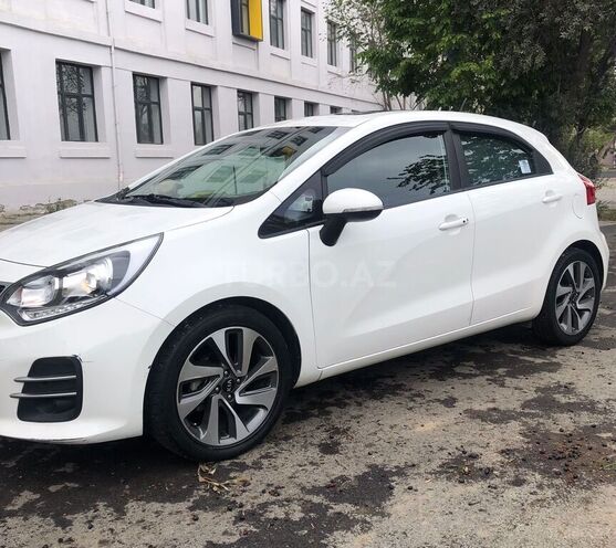 Kia Rio 2015, 90,000 km - 1.4 l - Bakı