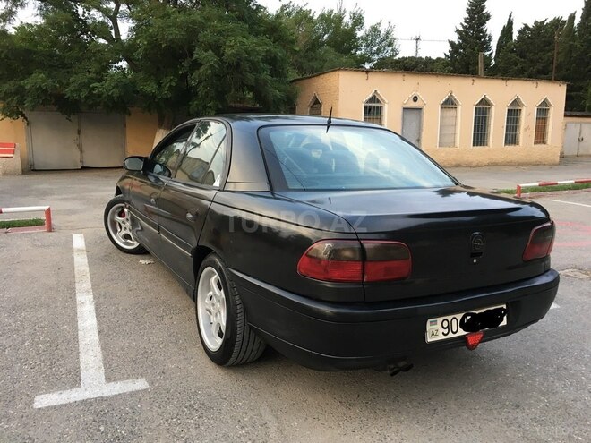 Opel Omega 1995, 317,000 km - 2.5 l - Sumqayıt
