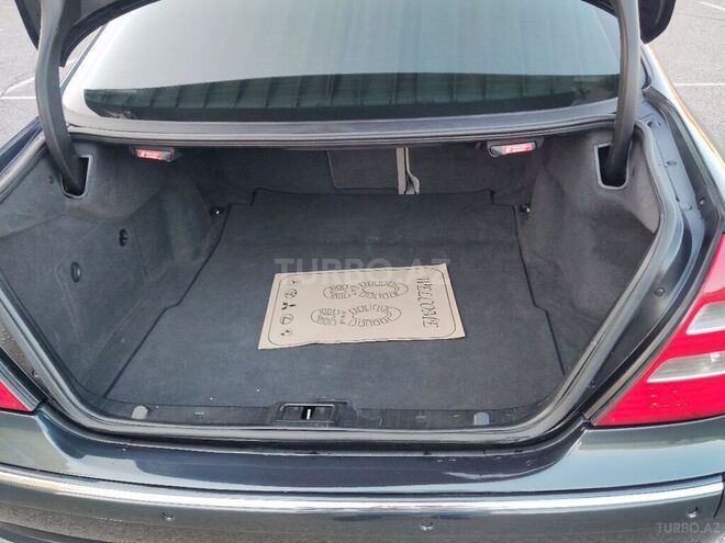 Mercedes C 240 2002, 254,000 km - 2.6 л - Bakı