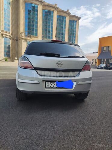 Opel Astra 2010, 208,000 km - 1.4 l - Bakı