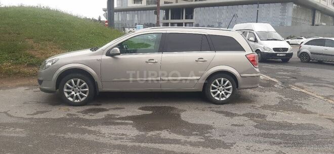Opel Astra 2005, 203,000 km - 1.3 l - Bakı