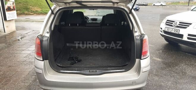 Opel Astra 2005, 203,000 km - 1.3 l - Bakı