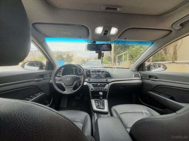 Hyundai Elantra 2016, 150,000 km - 1.6 l - Bakı