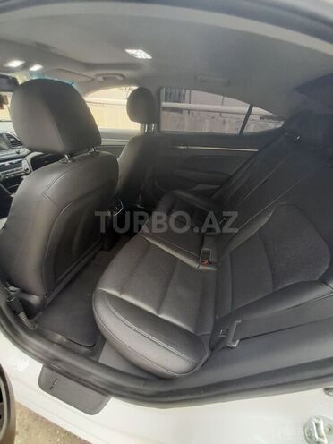 Hyundai Elantra 2016, 150,000 km - 1.6 l - Bakı