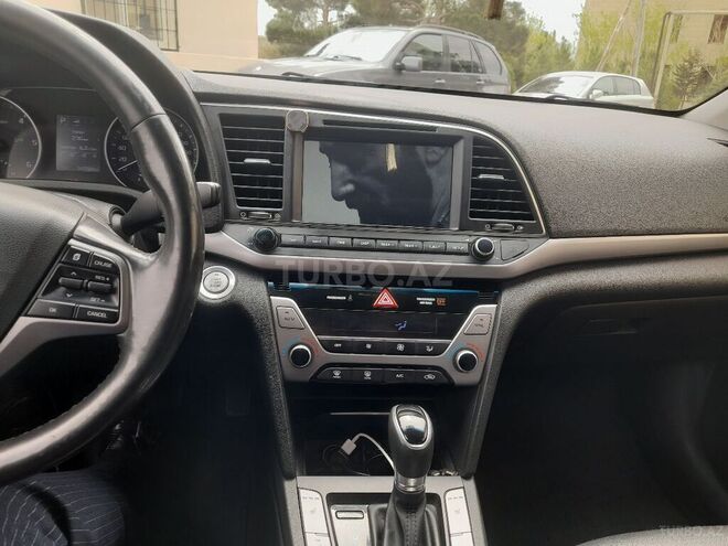 Hyundai Elantra 2016, 150,000 km - 1.6 l - Bakı