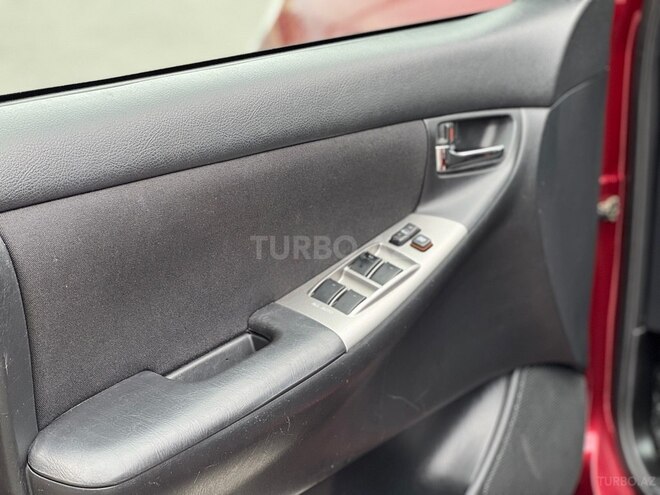 Toyota Corolla 2005, 189,000 km - 1.4 l - Bakı