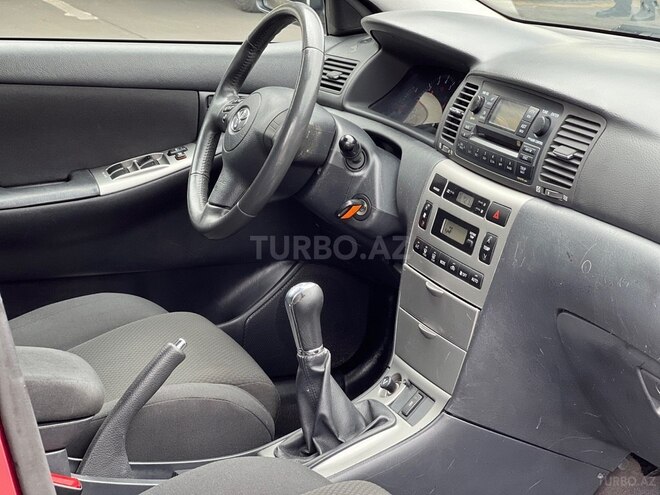 Toyota Corolla 2005, 189,000 km - 1.4 l - Bakı