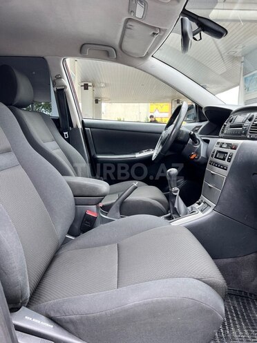 Toyota Corolla 2005, 189,000 km - 1.4 l - Bakı