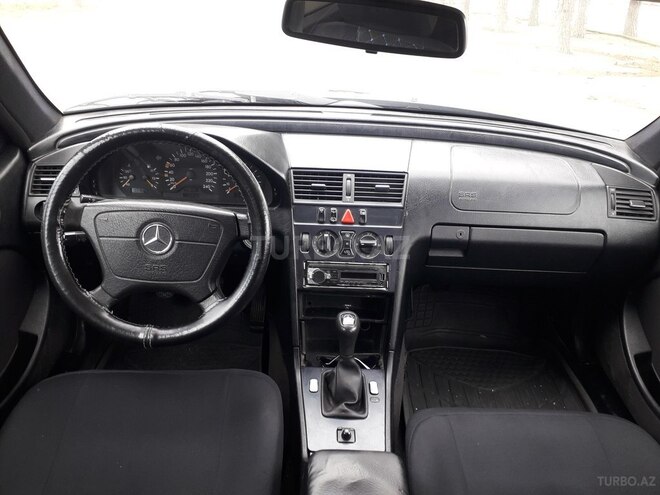 Mercedes C 180 2000, 312,356 km - 1.8 l - Sumqayıt