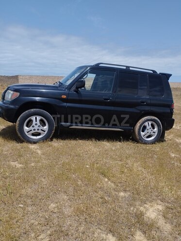 Mitsubishi Pajero io 2001, 445,000 km - 1.8 l - Bakı