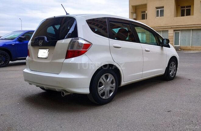 Honda Fit 2010, 143,500 km - 1.5 л - Bakı