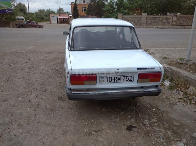 LADA (VAZ) 2107 1992, 200,030 km - 1.5 l - Salyan