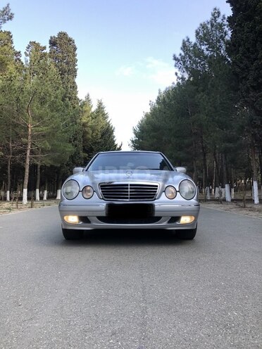 Mercedes E 220 1999, 310,000 km - 2.2 л - Xırdalan
