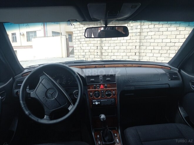 Mercedes C 220 1998, 350,000 km - 2.2 l - Bakı