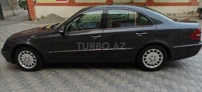 Mercedes E 220 2002, 354,187 km - 2.2 l - Bakı