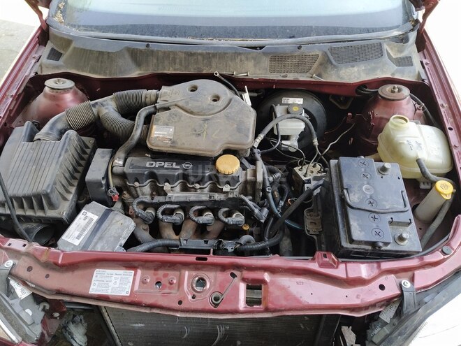 Opel Astra 1998, 250,000 km - 1.6 l - Bakı