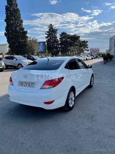 Hyundai Accent 2013, 258,000 km - 1.4 l - Bakı