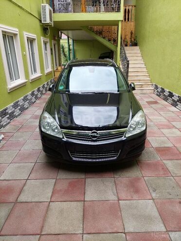 Opel Astra 2007, 272,000 km - 1.4 l - Bakı
