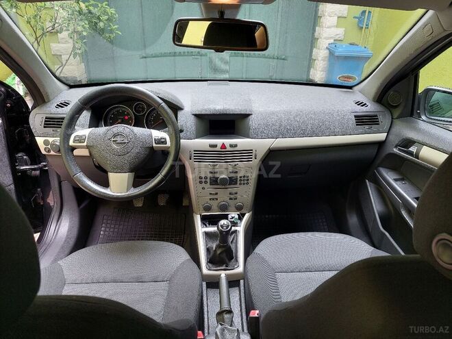Opel Astra 2007, 272,000 km - 1.4 l - Bakı
