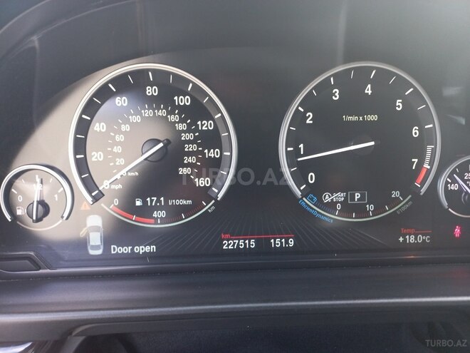BMW 528 2013, 228,000 km - 2.0 l - Bakı