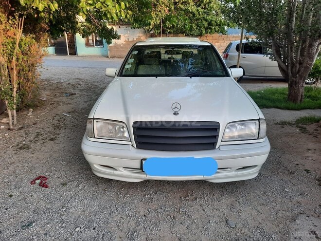 Mercedes C 180 1997, 238,000 km - 1.8 л - Bakı