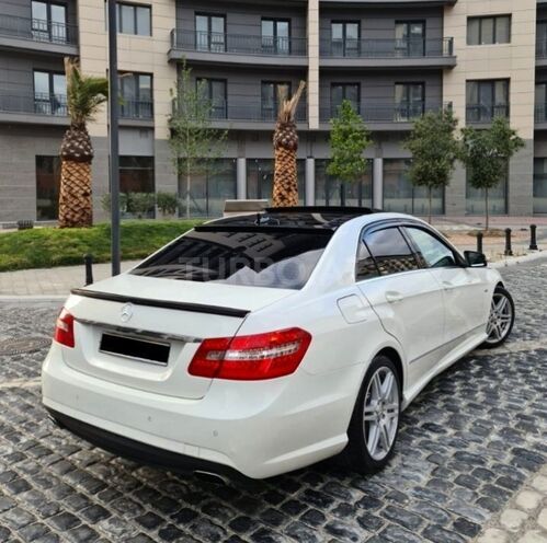 Mercedes E 250 2010, 191,000 km - 1.8 л - Bakı